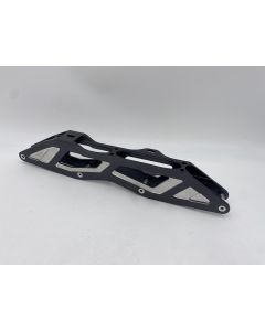CHASIS POWERSLIDE TRINITY DH 350 13,8’’ GRIS PLATA (MUESTRA)